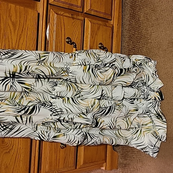 Misa Los Angeles Palm Print Dress - Picture 3 of 7